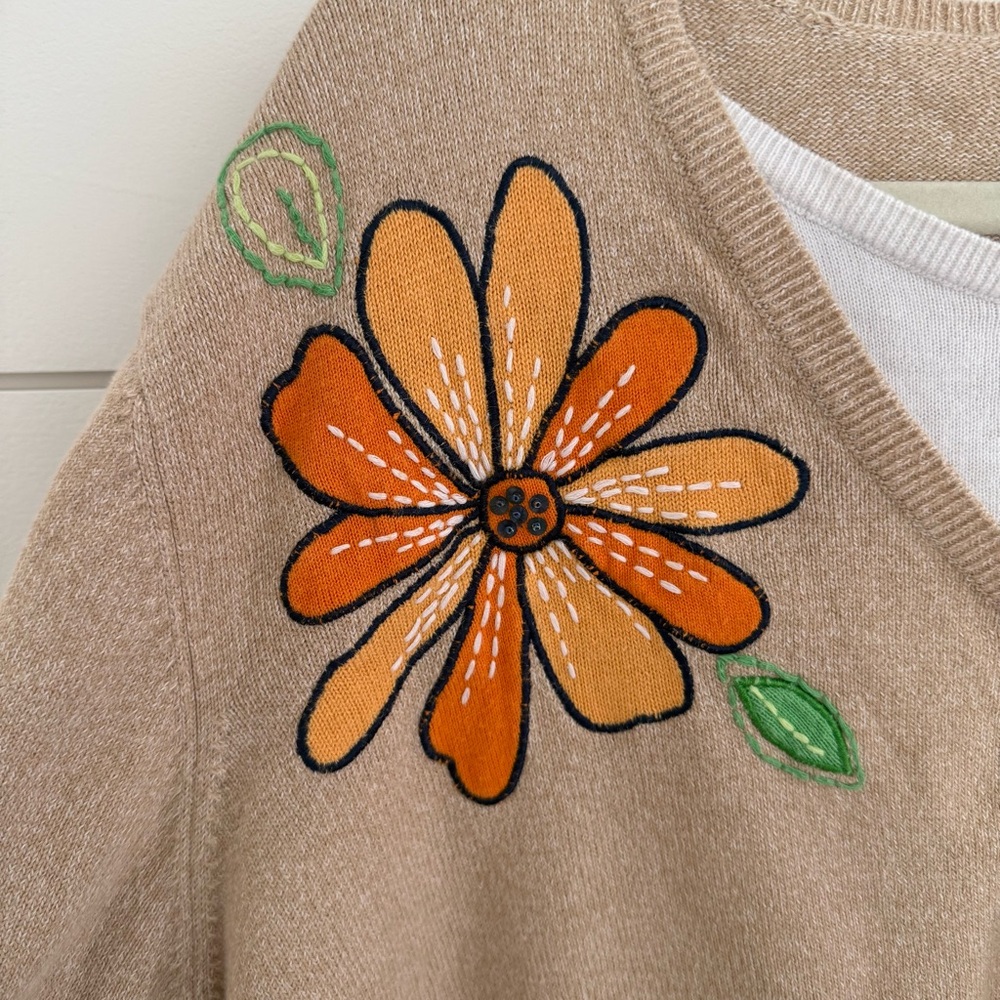 Alfred Dunner 3XL Embroidered Flower Sweater Top 3/4 Sleeve Tan Lightweight - Picture 2 of 5